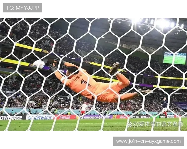 吉鲁反越位冲刺门前补射成功