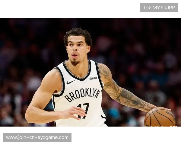 小波特快攻追身三分命中，篮网攻势如潮